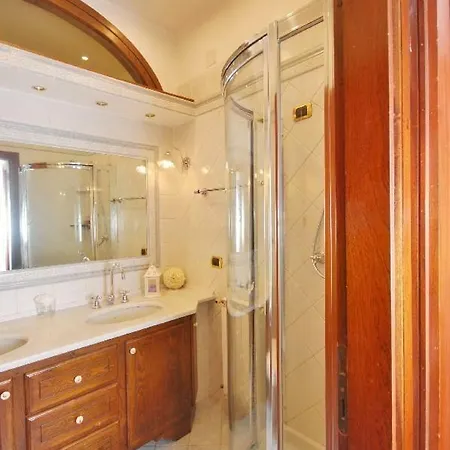 Apartment Raffinato Attico Vicino Al Mare Con Solarium Lido Di