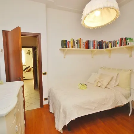 Apartment Raffinato Attico Vicino Al Mare Con Solarium Lido Di *