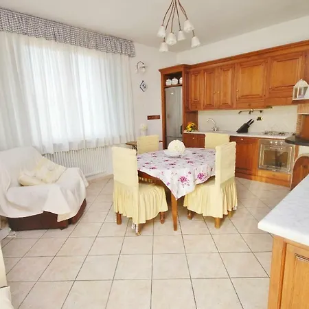 Raffinato Attico Vicino Al Mare Con Solarium Lido Di *