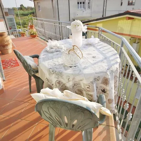 Apartment Raffinato Attico Vicino Al Mare Con Solarium Lido Di *